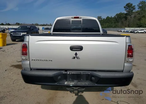 2007 Mitsubishi Raider Ls z USA, uszkodzony, nr VIN 1Z7HC28K07S126115